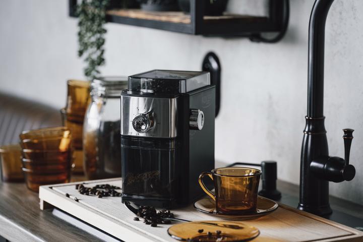 Image du produit Adler AD 4448 Broyeur à café Noir