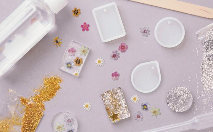 Image du produit Docrafts Résine de coulée Kit créatif "Pendentif-bijou".
