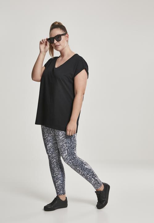 Actual product image Urban Classics Ladies Round V-Neck Extended Shoulder Tee (XXL)