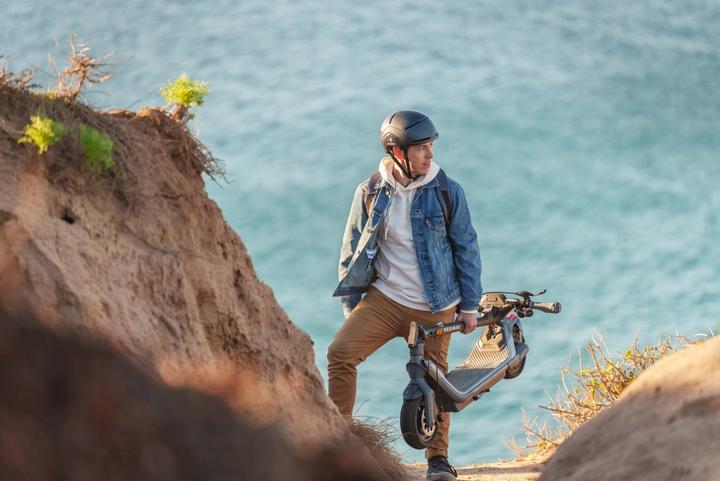 Produktbild Segway-Ninebot KickScooter P65D (20 km/h, 65 km, 500 W)