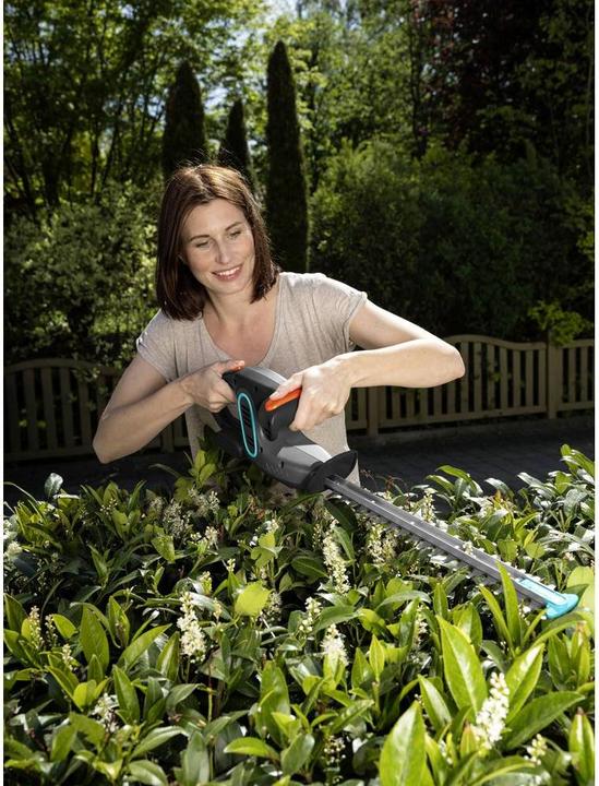 Produktbild Gardena Akku EasyCut Li (Akkubetrieb)