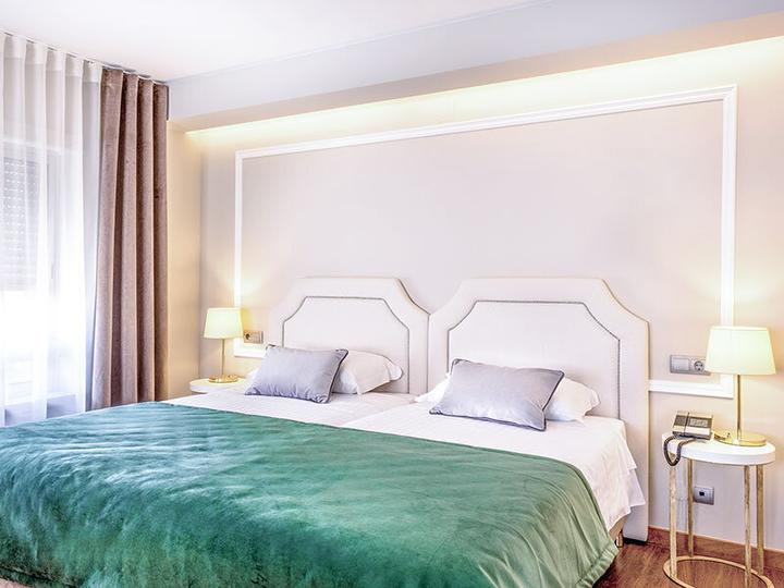 Image du produit Smartbox Découverte du Portugal : 3 jours avec petits déjeuners en hôtel 3* ou 4* (2 pers.)