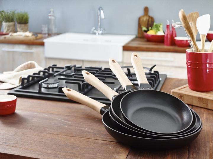 Produktbild Staub Bratpfanne (24 cm, Bratpfanne, Gusseisen)