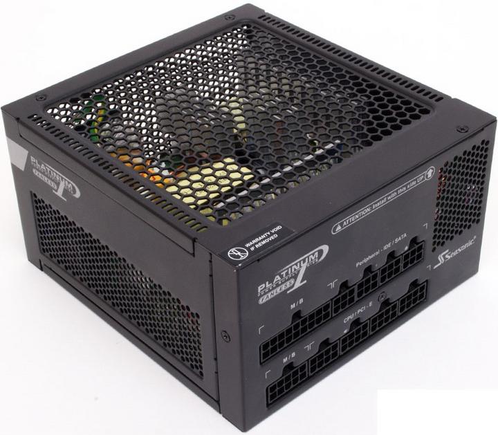 Actual product image Seasonic Platinum 520 Fanless (520 W)
