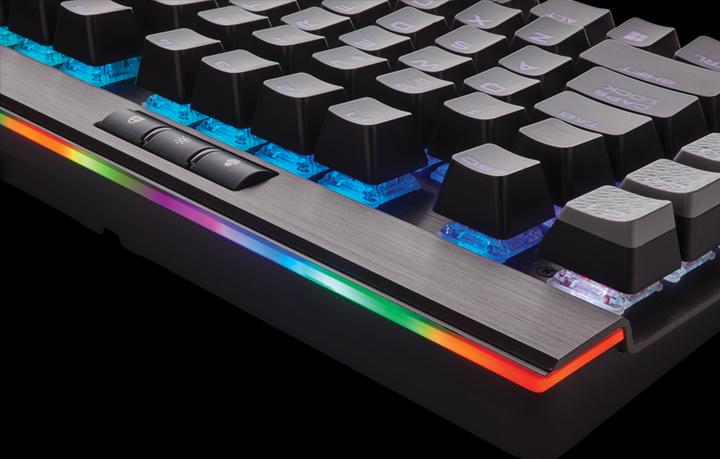 Produktbild Corsair K95 Platinum (DE, Kabelgebunden)