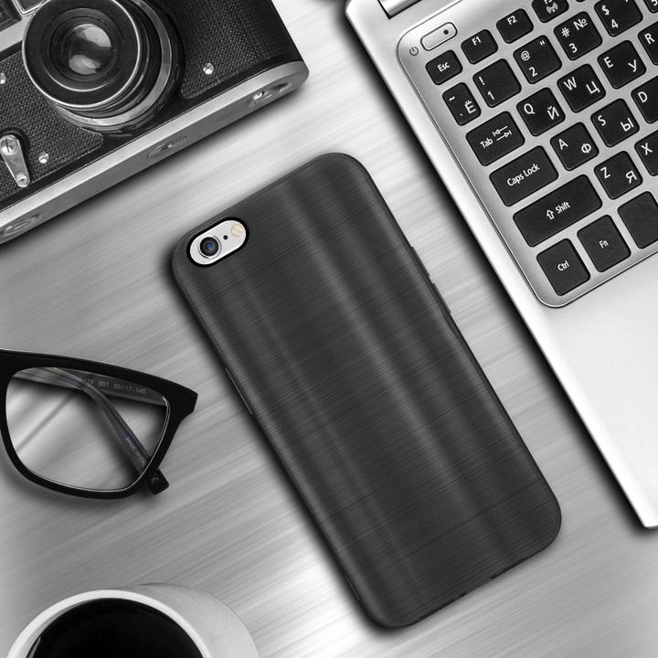 Produktbild Cadorabo Hülle für Apple iPhone 6 / 6S im TPU Brushed Kameraschutz LM160 Style (Apple iPhone 6)