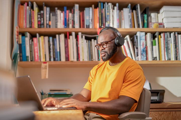 Actual product image Philips TAH3209BK/00 (No noise cancelling, 25 h, Wireless)