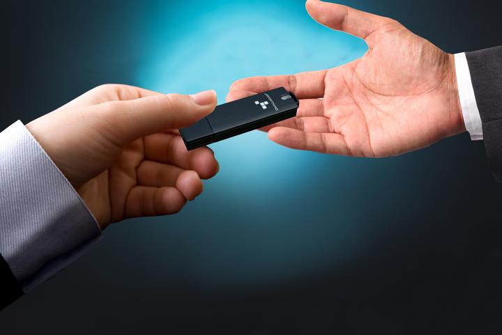 Produktbild Origin Storage Sentry 5 Managed 64gb USB Fips (64 GB, USB-A)