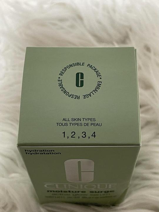 Produktbild Clinique Moisture Surge Active Glow (30 ml)