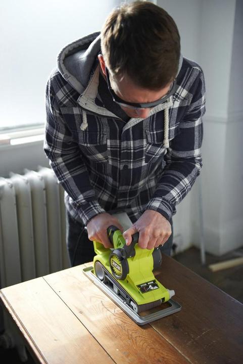 Produktbild Ryobi Bandschleifer inkl. Koffer 800 (Bandschleifer, 800 W)