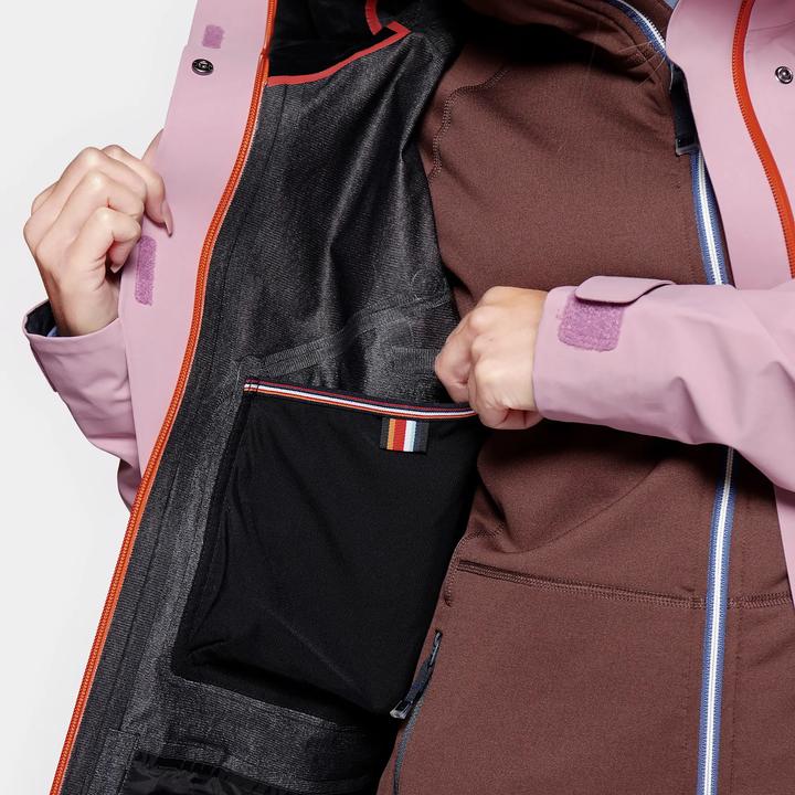 Produktbild Elevenate Pure Hardshelljacke Ginger Beige Damen (XS)