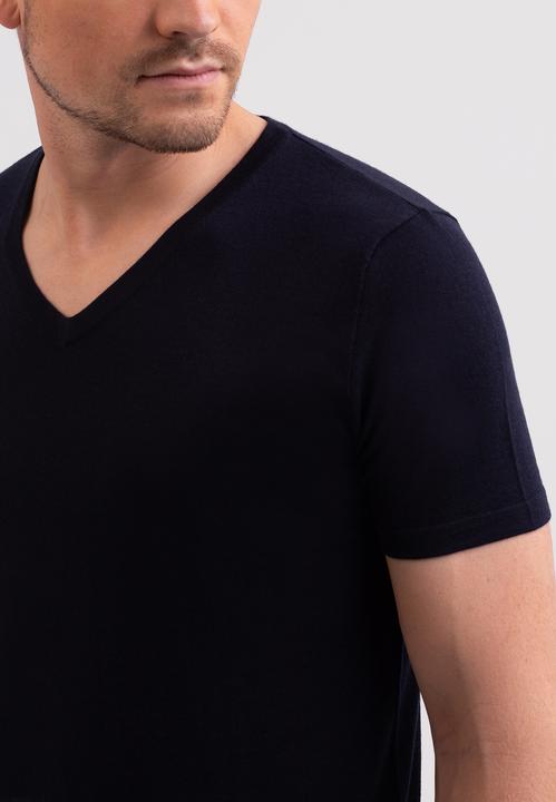 Actual product image Cash-Mere Kaschmir T-Shirt mit V-Ausschnitt (S)