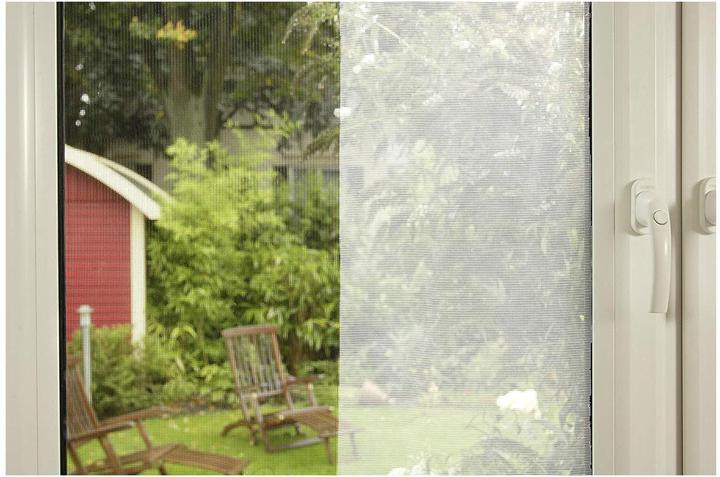 Produktbild tesa Insektenschutz COMFORT für Fenster, mit Klettband, selbstklebend, ohne Bohren (120 x 240 cm)