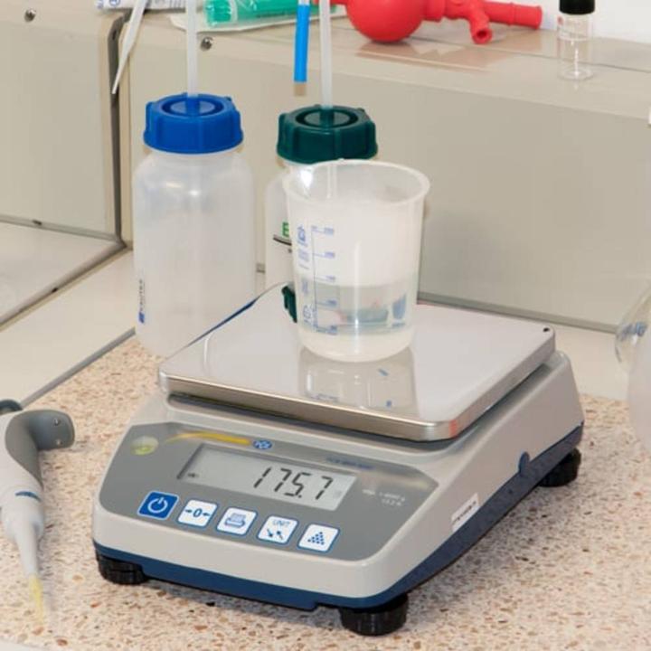 Produktbild PCE Instruments PCE-BSH 6000 Laborwaage