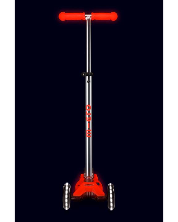 Actual product image Micro Kickboard Maxi Deluxe