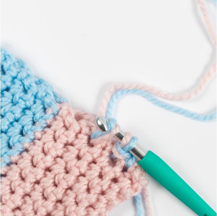 Actual product image Creativ Company Craft kit crochet bags assorted colours