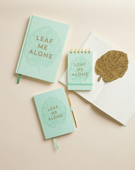 Produktbild Designworks Vintage Sass Brass Bookmark - Leaf Me Alone