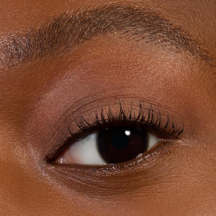 Actual product image essence matte liquid eyeshadow (01 Bare Bliss)