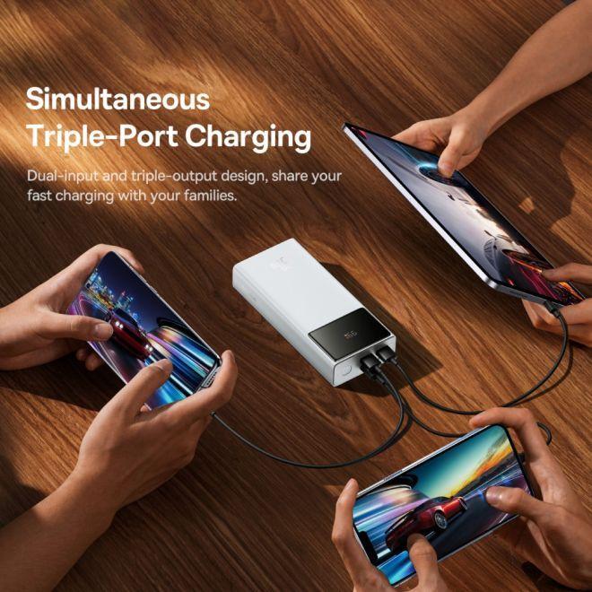 Produktbild Baseus Star Lord (30000 mAh, 3000 W, 111 Wh)