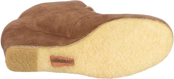 Actual product image Clarks Yarra Desert (42)