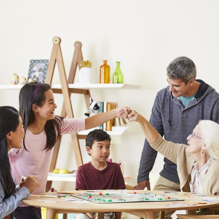 Produktbild Hasbro Gaming Monopoly (Deutsch)