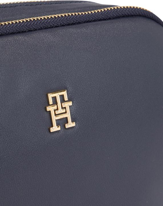 Actual product image Tommy Hilfiger Poppy Plus Crossover
