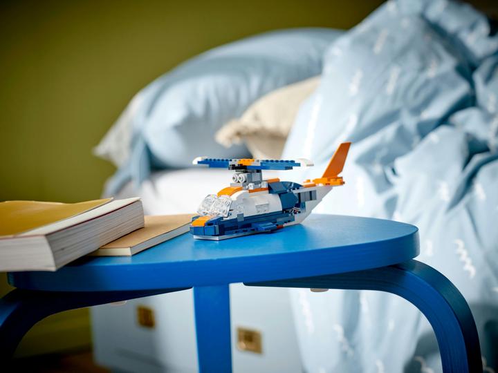 Actual product image LEGO Supersonic jet (31126, LEGO Creator 3-in-1)