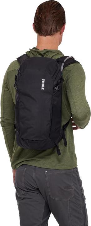 Actual product image Thule AllTrail Hydration 16 litre backpack with hydration bladder (16 l)