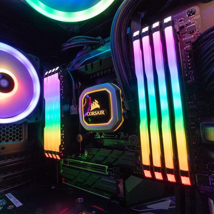 Image du produit Corsair Vengeance RGB Pro (2 x 16GB, 2933 MHz, RAM DDR4, DIMM)