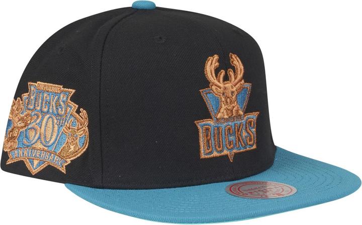 Mitchell & Ness Make Cents Milwaukee Bucks (One Size)