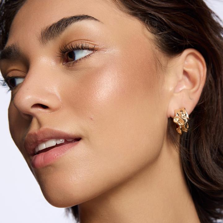 Actual product image Catrice Holiday Skin (010 Catching Sunrays, Highlighter)