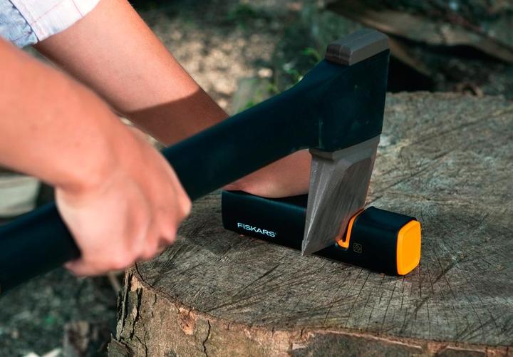 Produktbild Fiskars Axt- und Messerschärfer