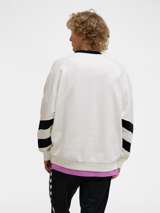 Actual product image hummel Hmloversized Crew Sportswear Swarm (XL)