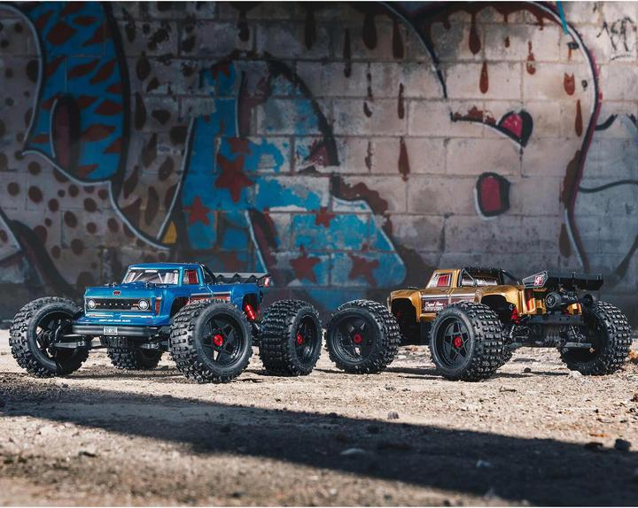 Produktbild Arrma Monster Truck Outcast 4x4 V2 BLX 4S, Bronze 1:10, ARTR (ARR Almost-Ready-to-Race)
