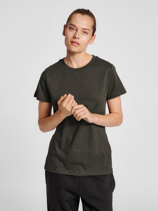 Produktbild hummel Red Heavy T-Shirt S/S Woman (M)