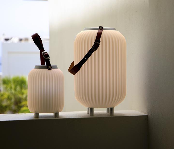 Actual product image Nedis The.Lampion S (multicolour and SYNC) (6 h, Rechargeable battery operated)