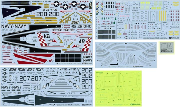 Actual product image Tamiya 1/48 F-14A Tomcat (late) Carrier Launch Set