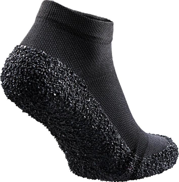 Actual product image Skinners Black (47 - 49)