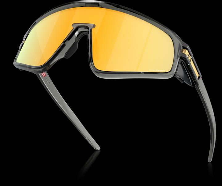 Produktbild Oakley Latch Panel (Grey Smoke, Prizm 24k)
