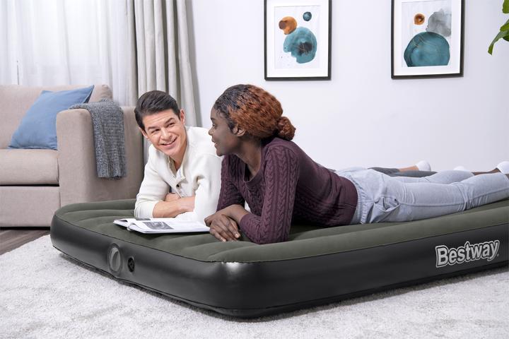 Actual product image Bestway 6716S (152 x 195 cm)