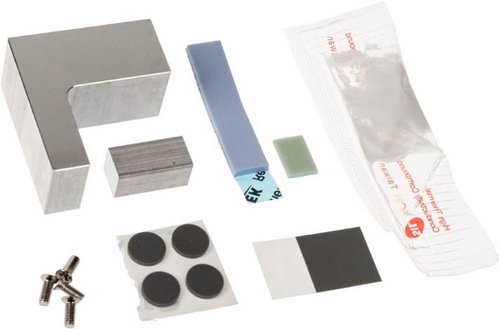 Actual product image Akasa Aluminium case for Raspberry Pi 4B with thermal kit
