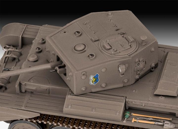 Actual product image Revell Cromwell MkIV-World of Tanks