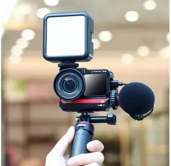 Actual product image Vijim VL81 (Video light)