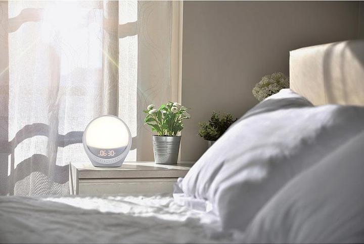 Produktbild Auvisio WLAN-LED-Lichtwecker