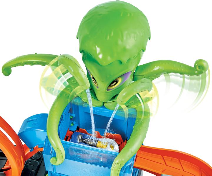 Actual product image Hot Wheels Ultimate Octo Car Wash