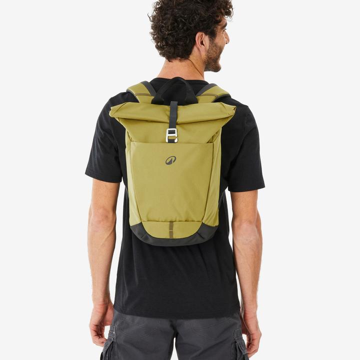 Actual product image Quechua Wanderrucksack Rolltop - NH500 Escape 16 L + 4 L khaki (21 l)