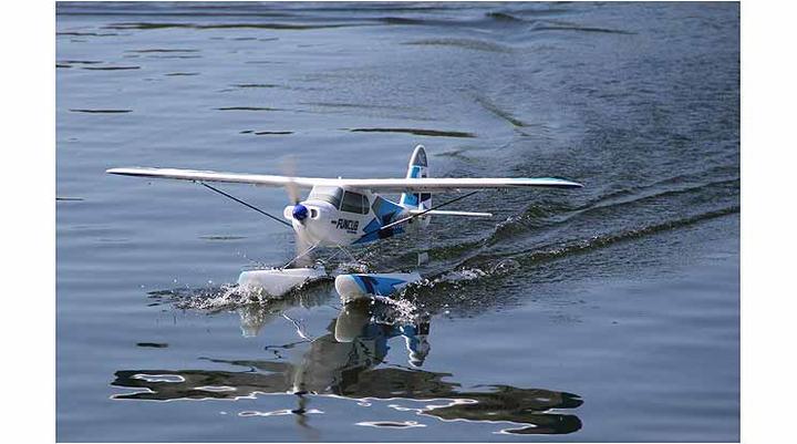 Produktbild Multiplex RC Motorflugmodell RR FunCub NG blau Modellflugzeug (Motorflugzeug)