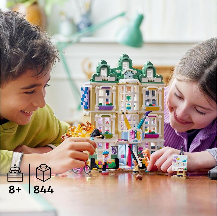 Actual product image LEGO Emma's art school (41711, LEGO Friends)