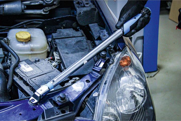 Actual product image BGS Torque Wrench 20 - 100 Nm for 9 x 12 mm Insert Tools (20 Nm, 100 Nm)