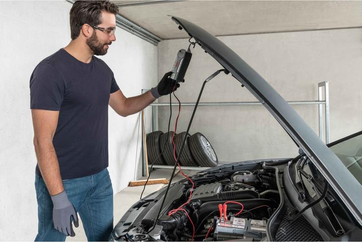 Image du produit Bosch Automotive Chargeur de batterie C1 (12V, 6 A)